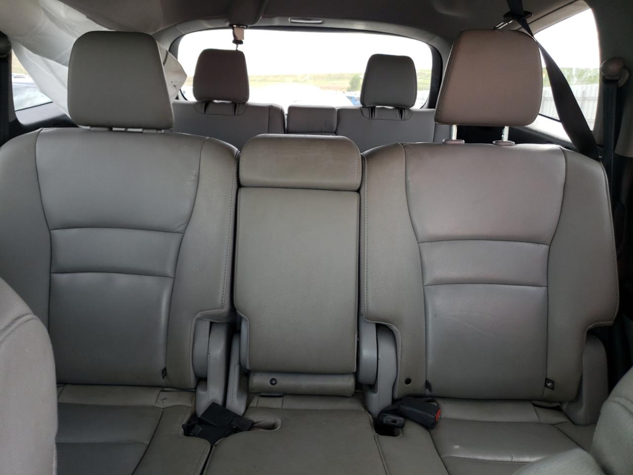 5FNYF6H56KB040320 2019 Honda Pilot Exl