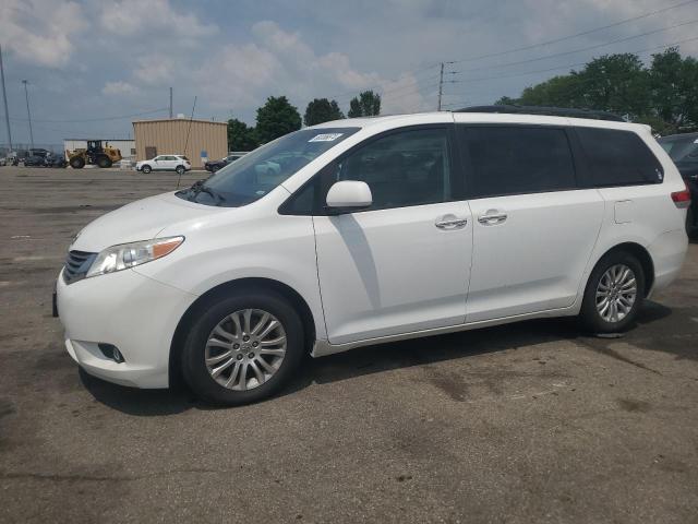 5TDYK3DC9ES487254 2014 Toyota Sienna Xle