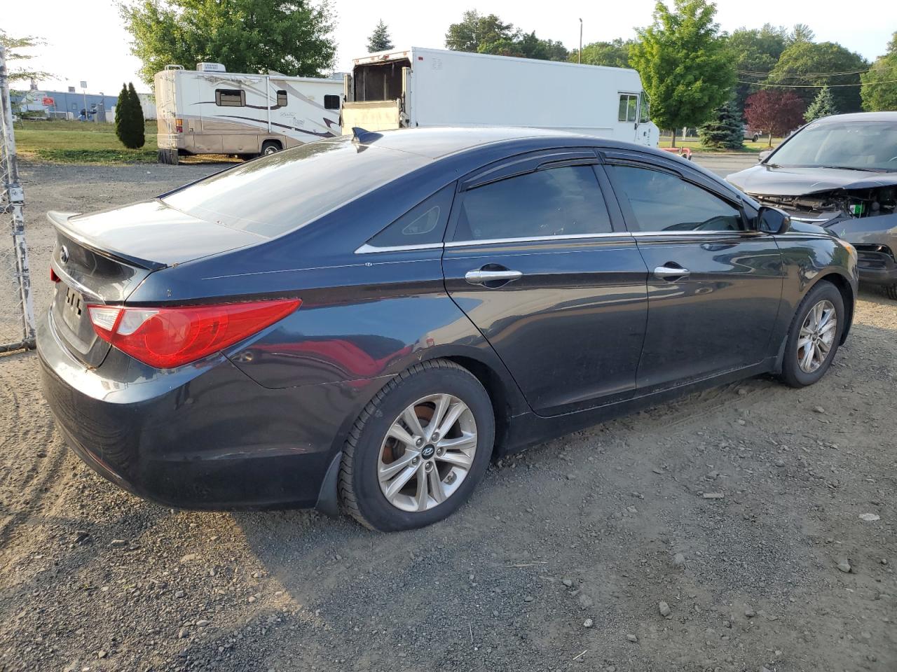 2013 Hyundai Sonata Gls vin: 5NPEB4AC4DH561133