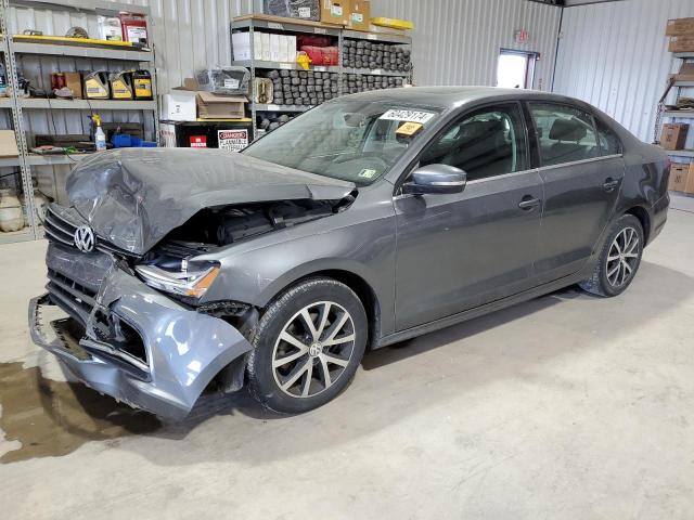 2018 VOLKSWAGEN JETTA SE - 3VWDB7AJ3JM229215