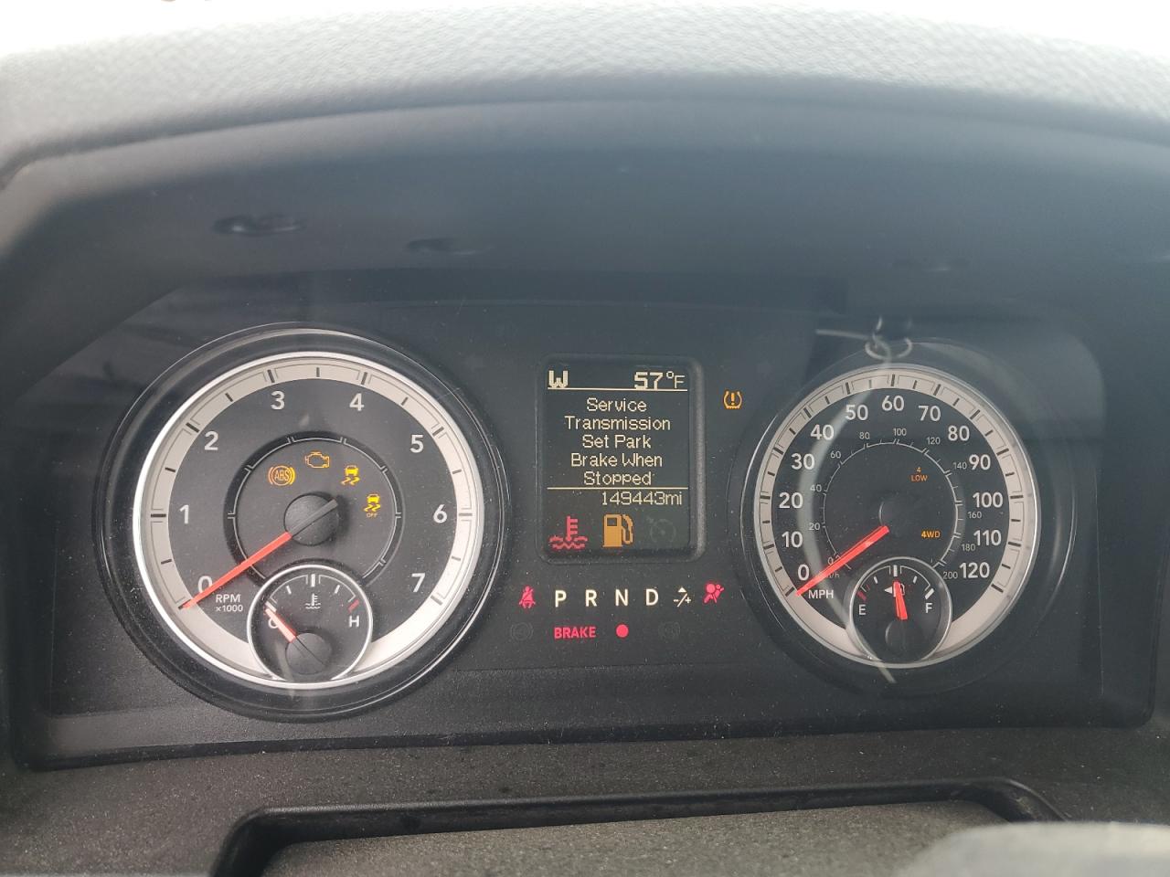 1C6RR7GG7HS822567 2017 Ram 1500 Slt