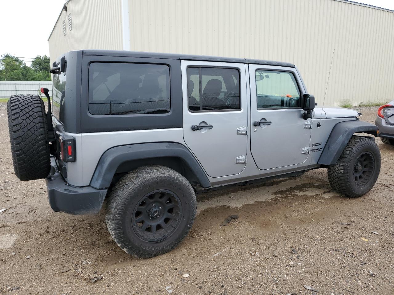 1C4HJWDG7GL346131 2016 Jeep Wrangler Unlimited Sport