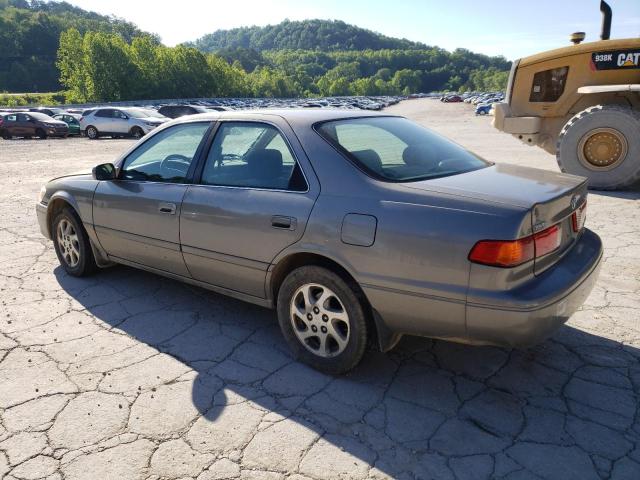 2000 Toyota Camry Le VIN: 4T1BF22K0YU106904 Lot: 58293224