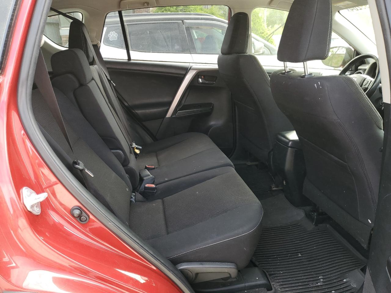 JTMRFREV7HJ111861 2017 Toyota Rav4 Xle