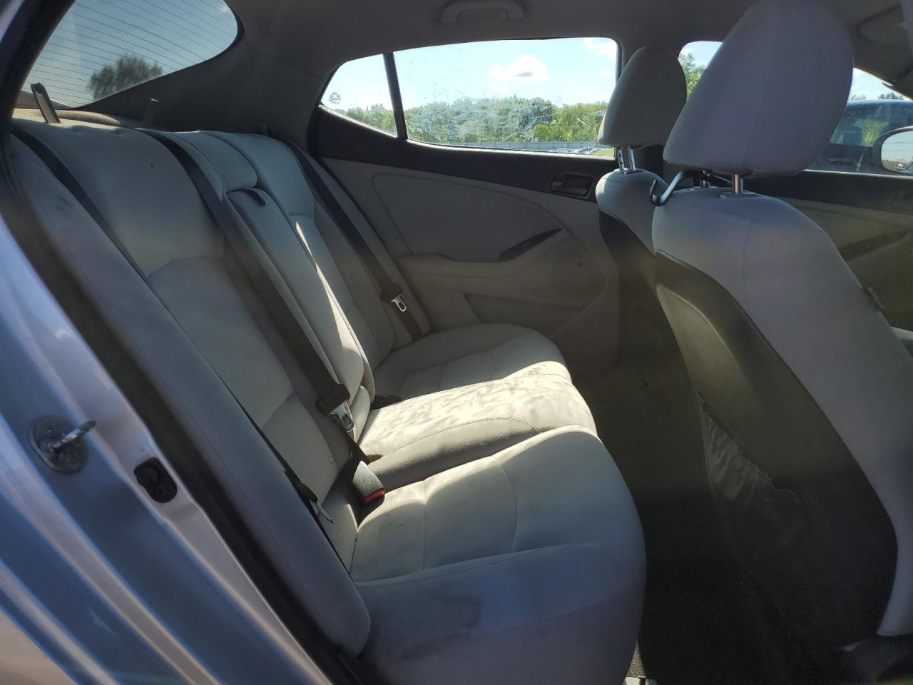 5XXGM4A76EG285735 2014 Kia Optima Lx