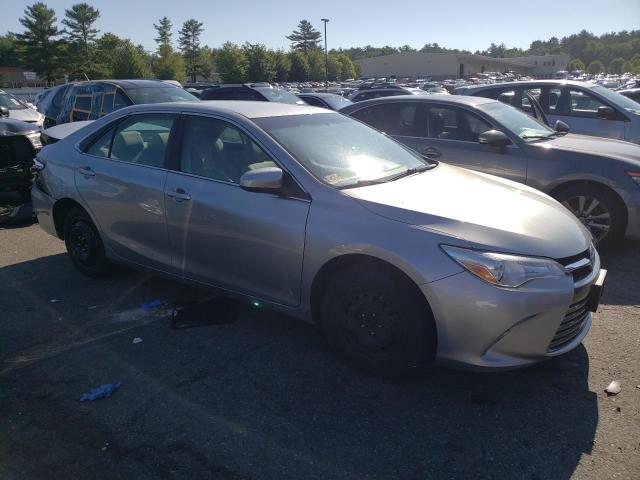 VIN 4T1BF1FK3HU392252 2017 Toyota Camry, LE no.4