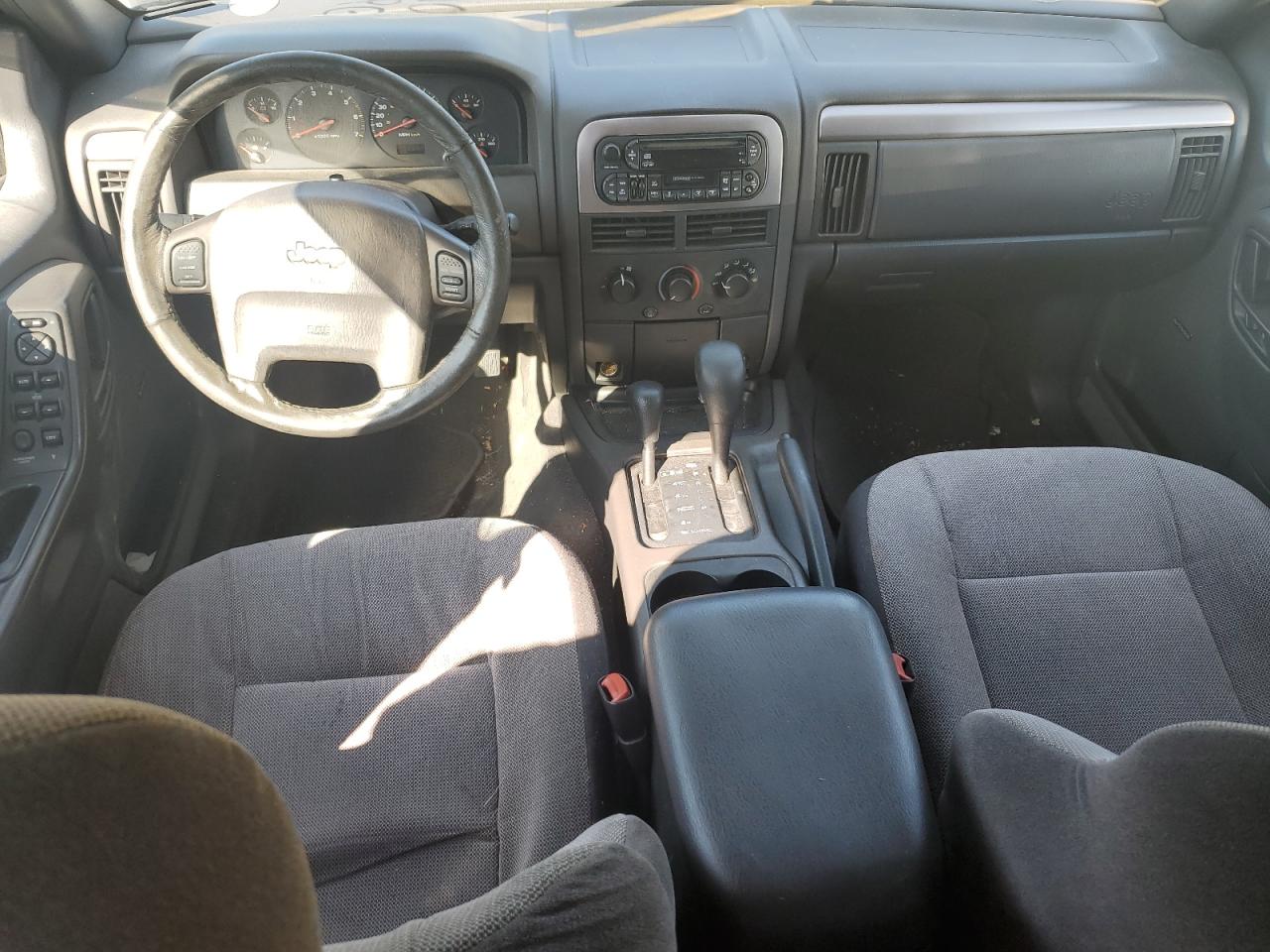 1J4GW48S21C690676 2001 Jeep Grand Cherokee Laredo