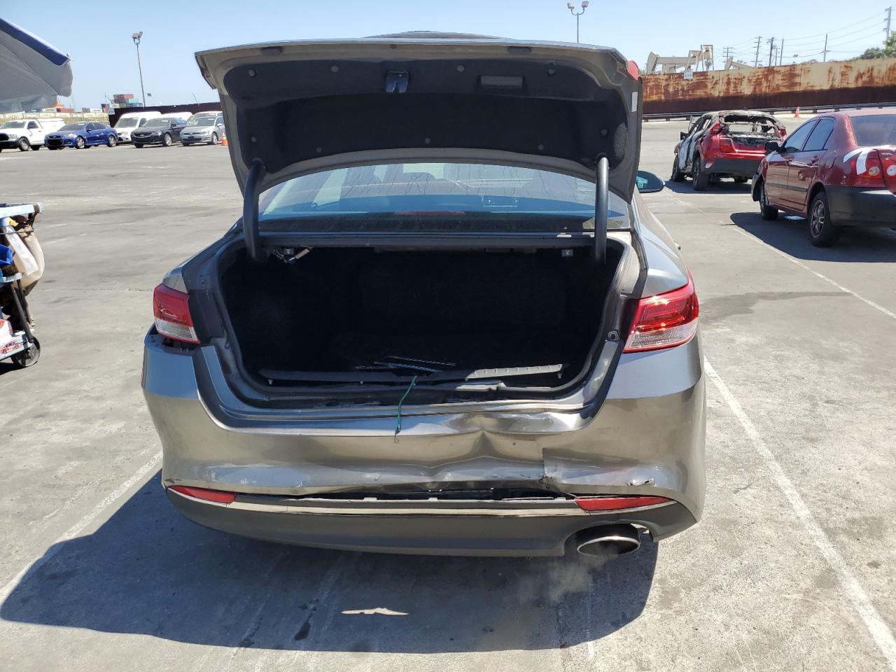 5XXGT4L33GG114876 2016 Kia Optima Lx