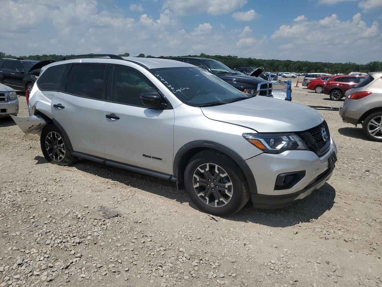 2020 Nissan Pathfinder Sv vin: 5N1DR2BM3LC619466