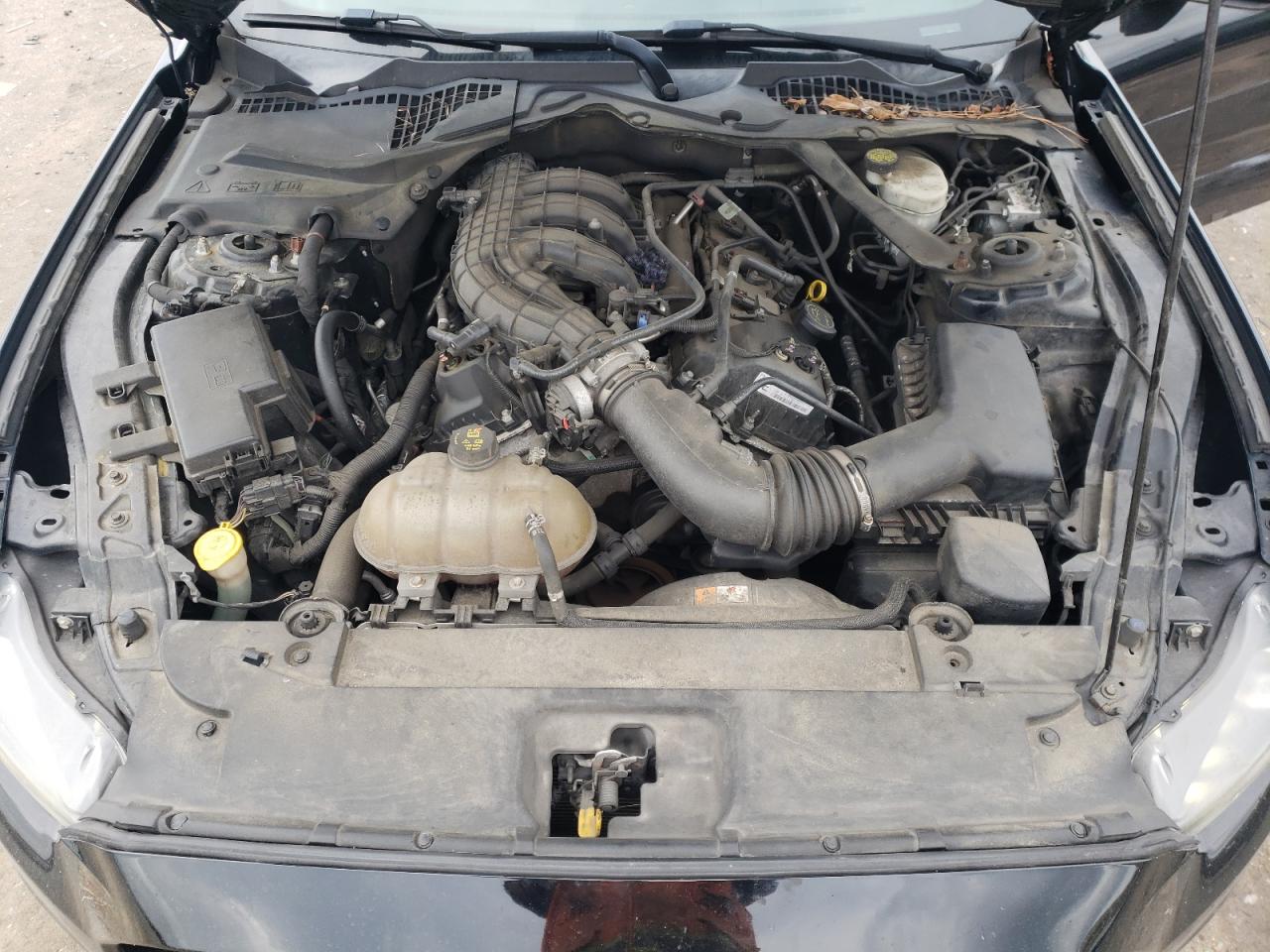 1FATP8EM8F5409691 2015 Ford Mustang