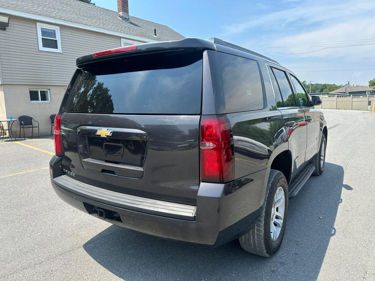 2017 Chevrolet Tahoe K1500 Lt vin: 1GNSKBKC0HR259866