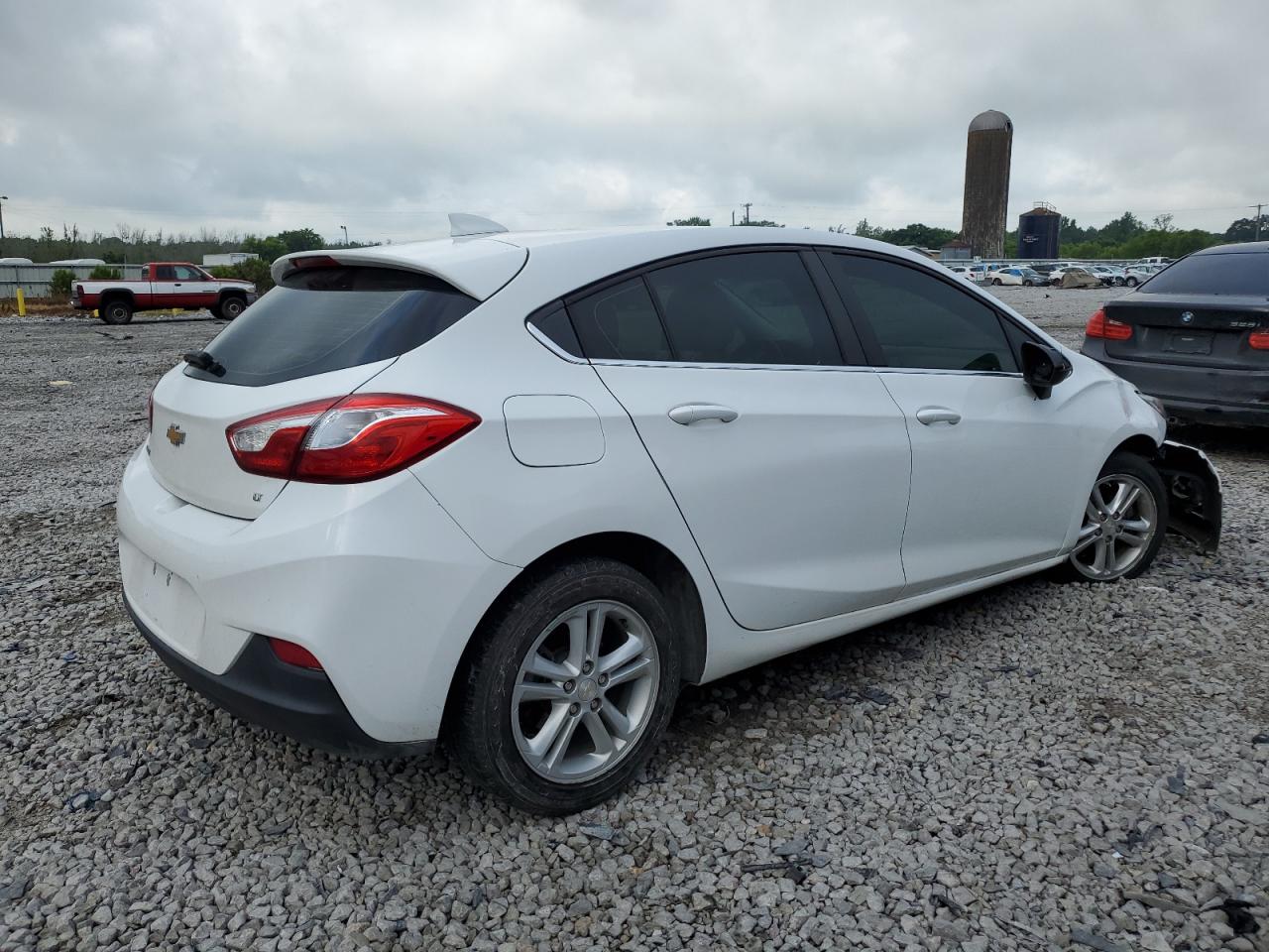 2017 Chevrolet Cruze Lt vin: 3G1BE6SMXHS606948