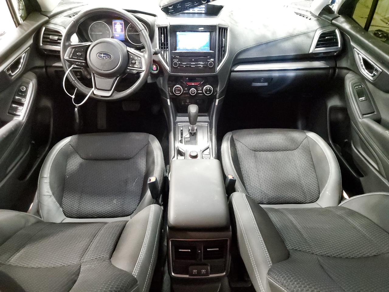 JF2SKAGCXKH595051 2019 Subaru Forester Premium