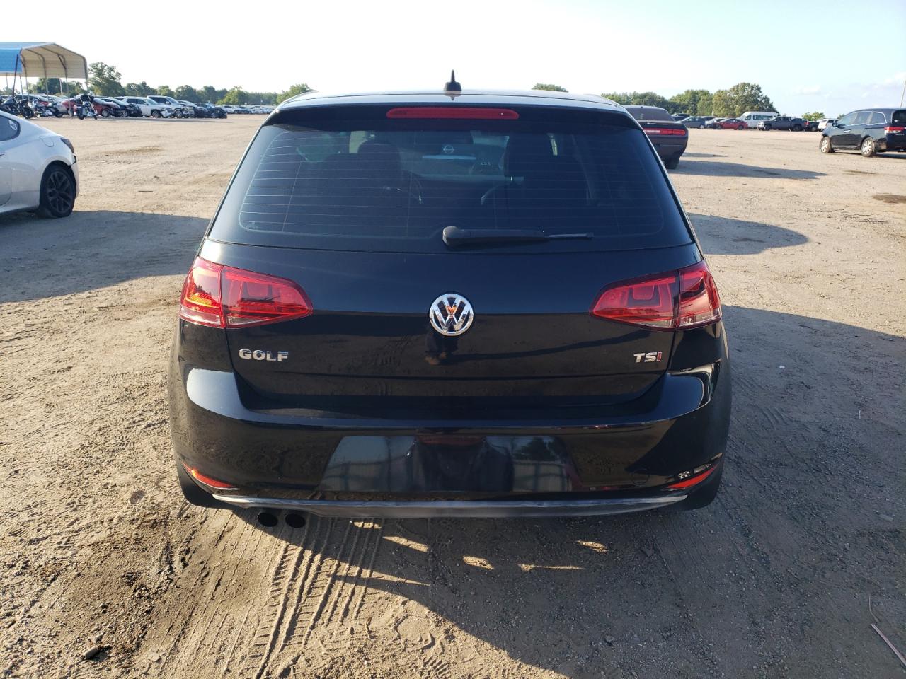 3VW217AU1FM009633 2015 Volkswagen Golf