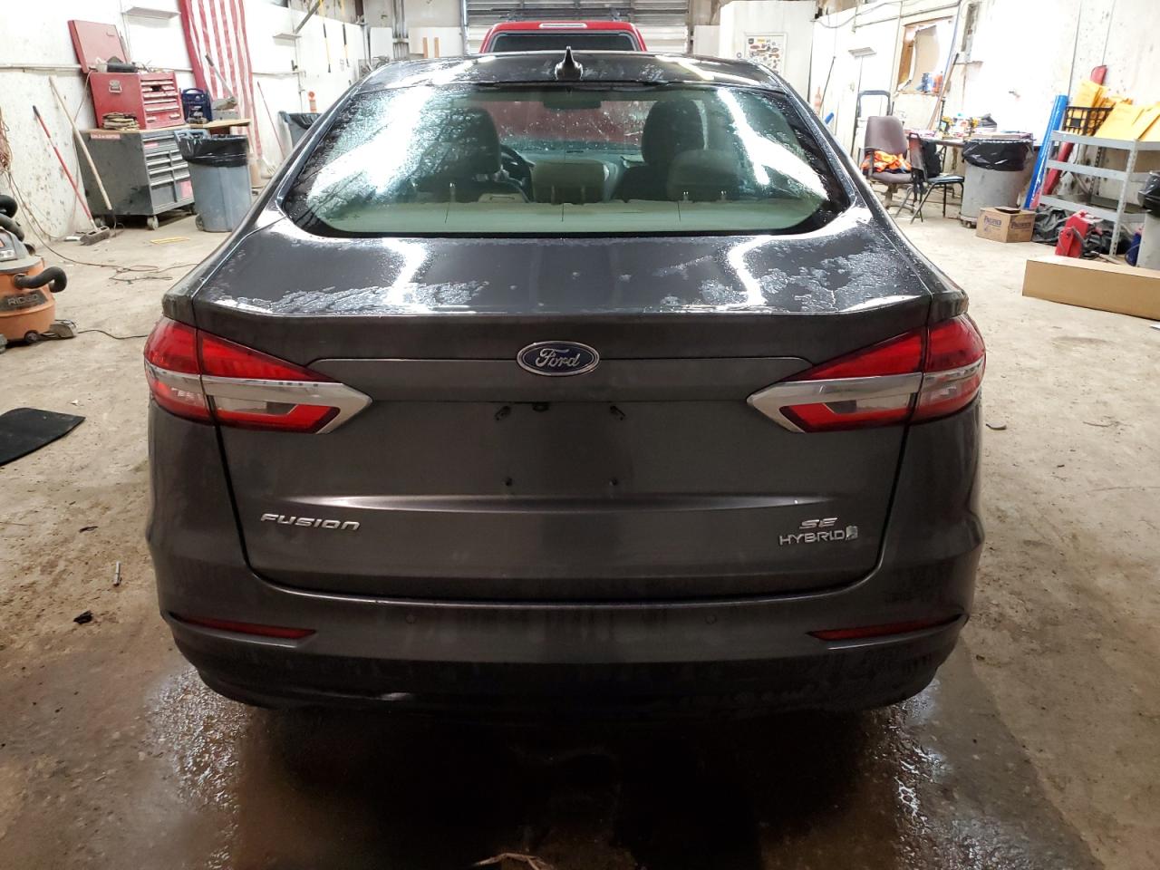 3FA6P0LU4KR205320 2019 Ford Fusion Se