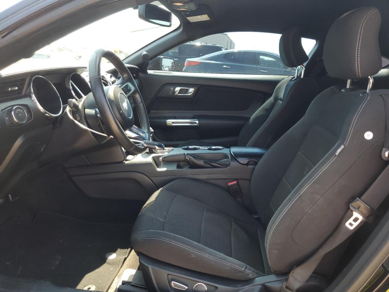 1FA6P8AM0F5428576 2015 Ford Mustang