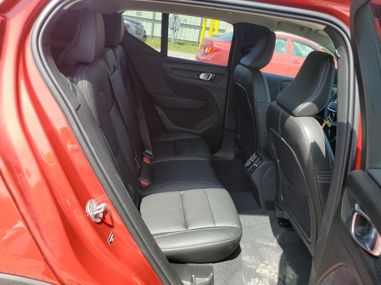 YV4L12UW1P2088945 2023 Volvo Xc40 Plus