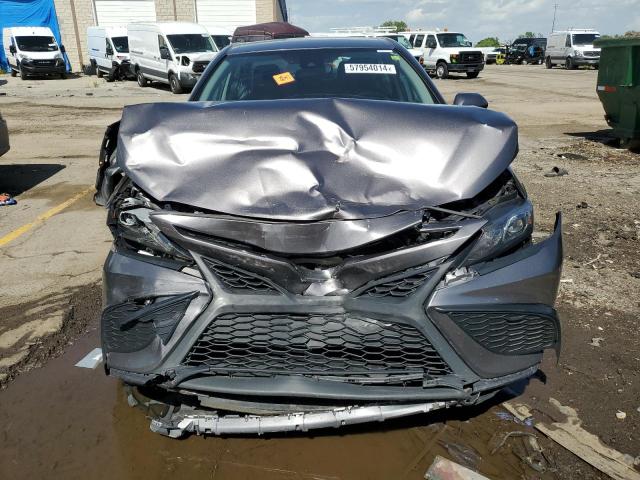 VIN 4T1T11AK2NU636981 2022 Toyota Camry, SE no.5