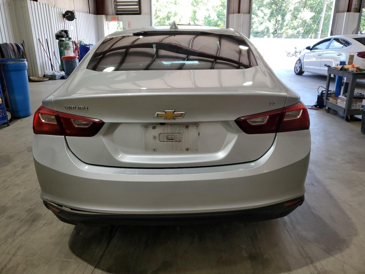 1G1ZE5STXGF292740 2016 Chevrolet Malibu Lt