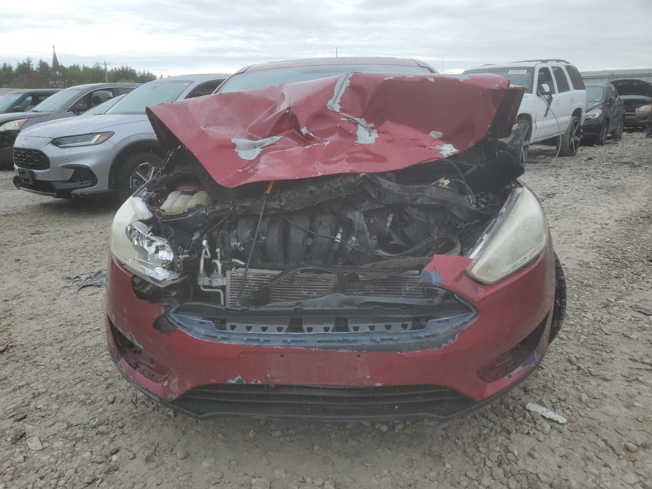 1FADP3N25FL222572 2015 Ford Focus Titanium