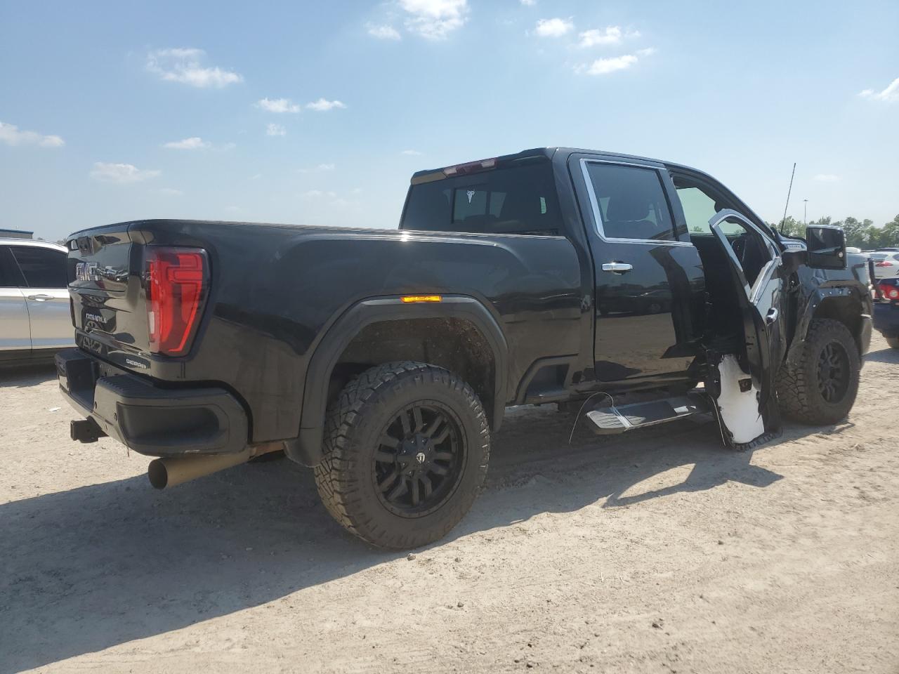 1GT49REYXNF205579 2022 GMC Sierra K2500 Denali