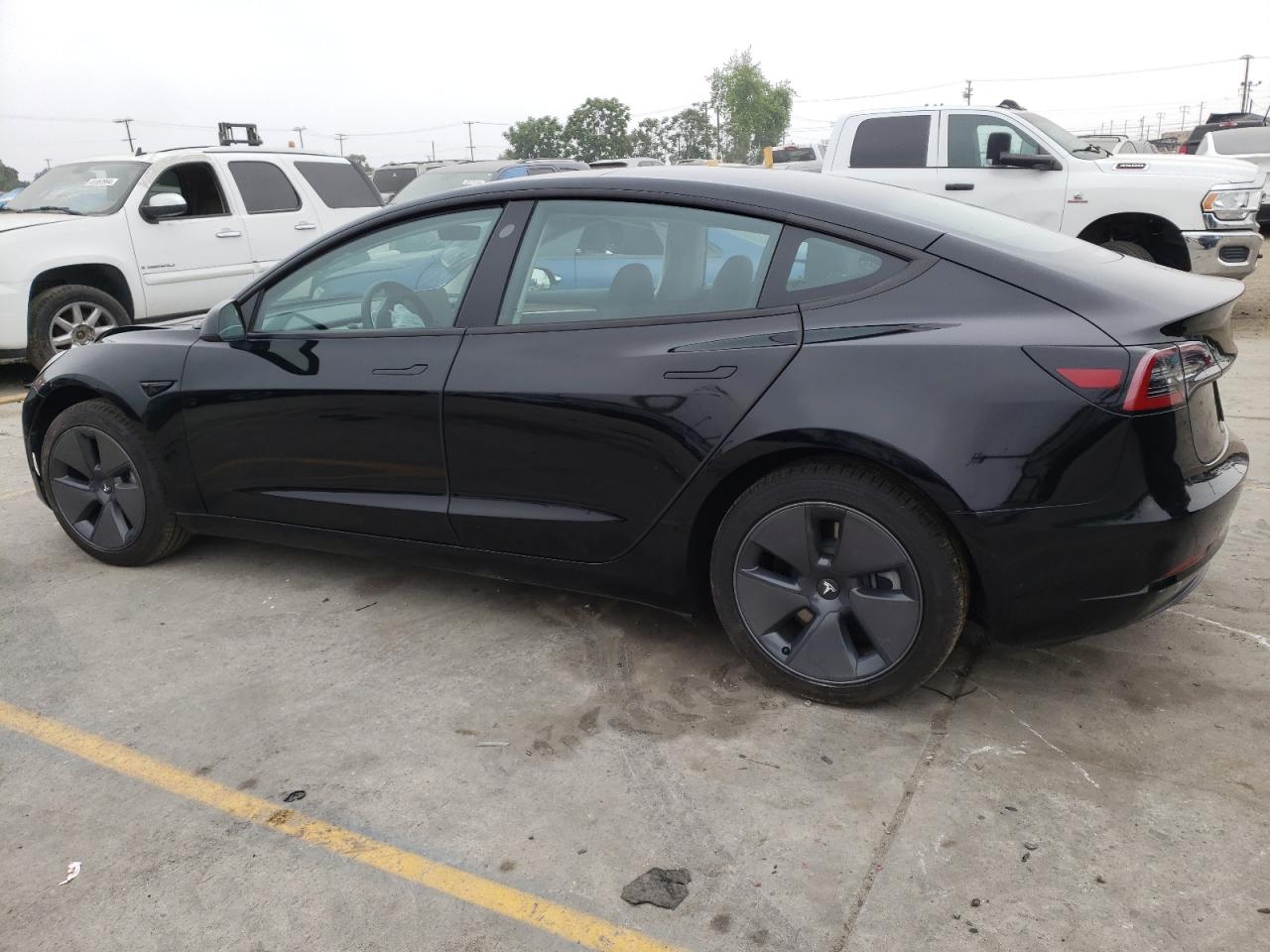 5YJ3E1EA2PF542119 2023 Tesla Model 3