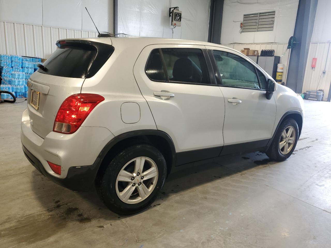 2021 Chevrolet Trax Ls vin: KL7CJKSB0MB340647