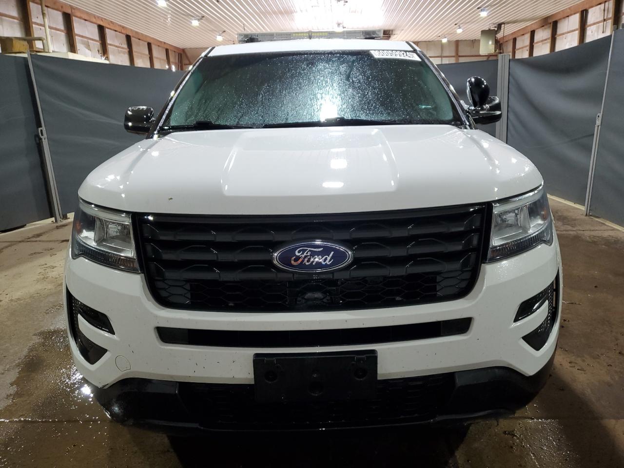 1FM5K8AR3HGB55362 2017 Ford Explorer Police Interceptor