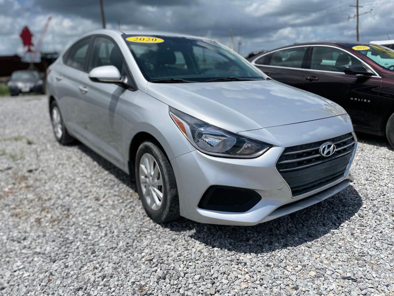 2018 Hyundai Accent Se vin: 3KPC24A36JE028501