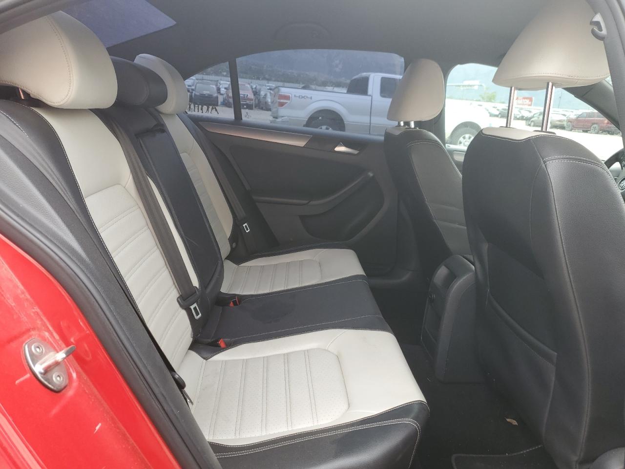 3VWD17AJ9GM236651 2016 Volkswagen Jetta Sport