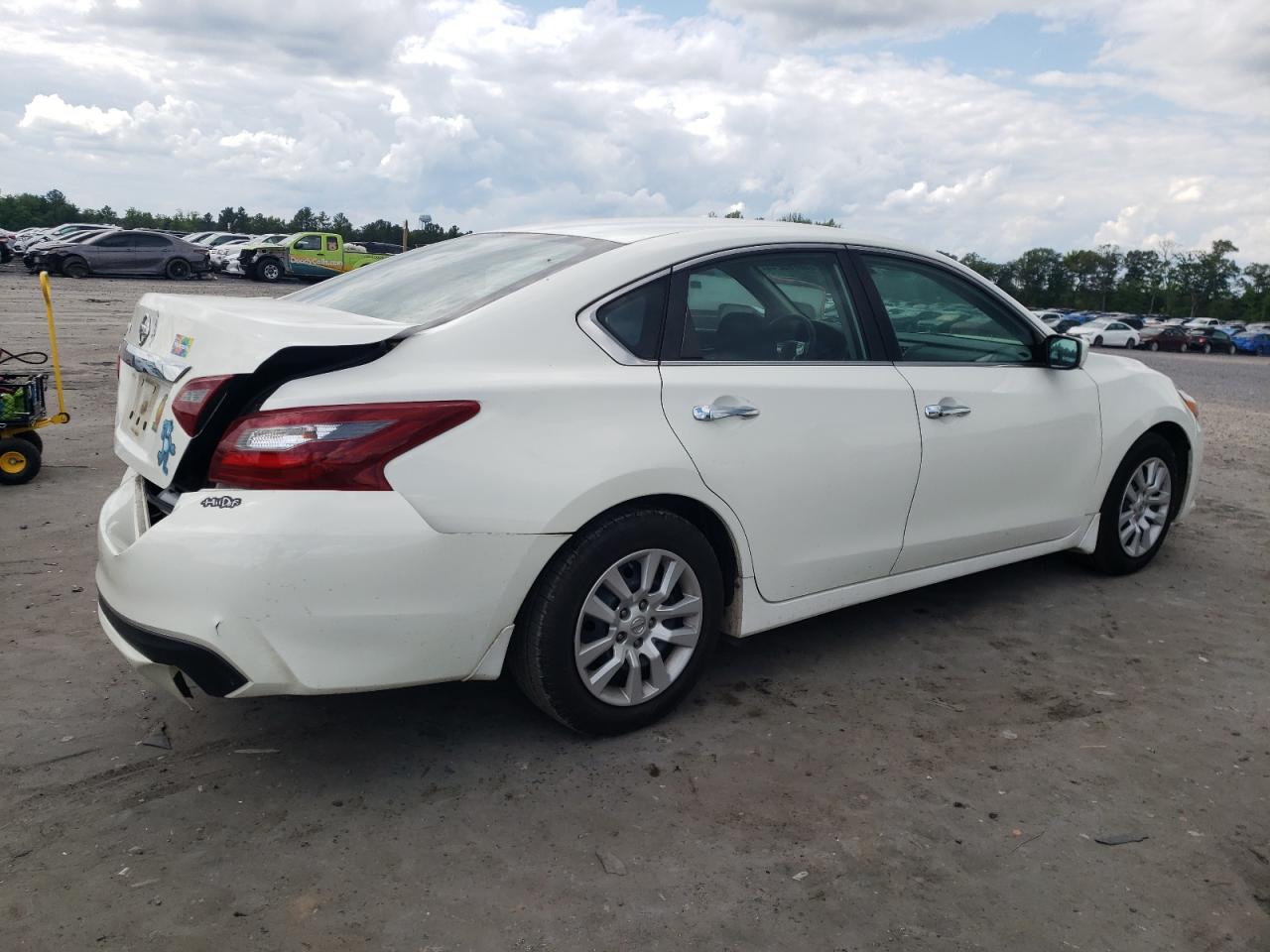 1N4AL3AP3JC105873 2018 Nissan Altima 2.5