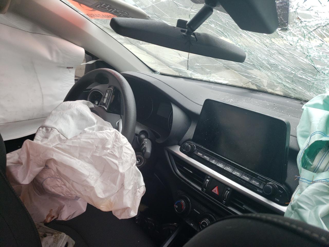 3KPF24ADXME283730 2021 Kia Forte Fe