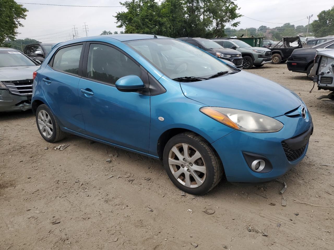 JM1DE1LZ6C0132526 2012 Mazda Mazda2