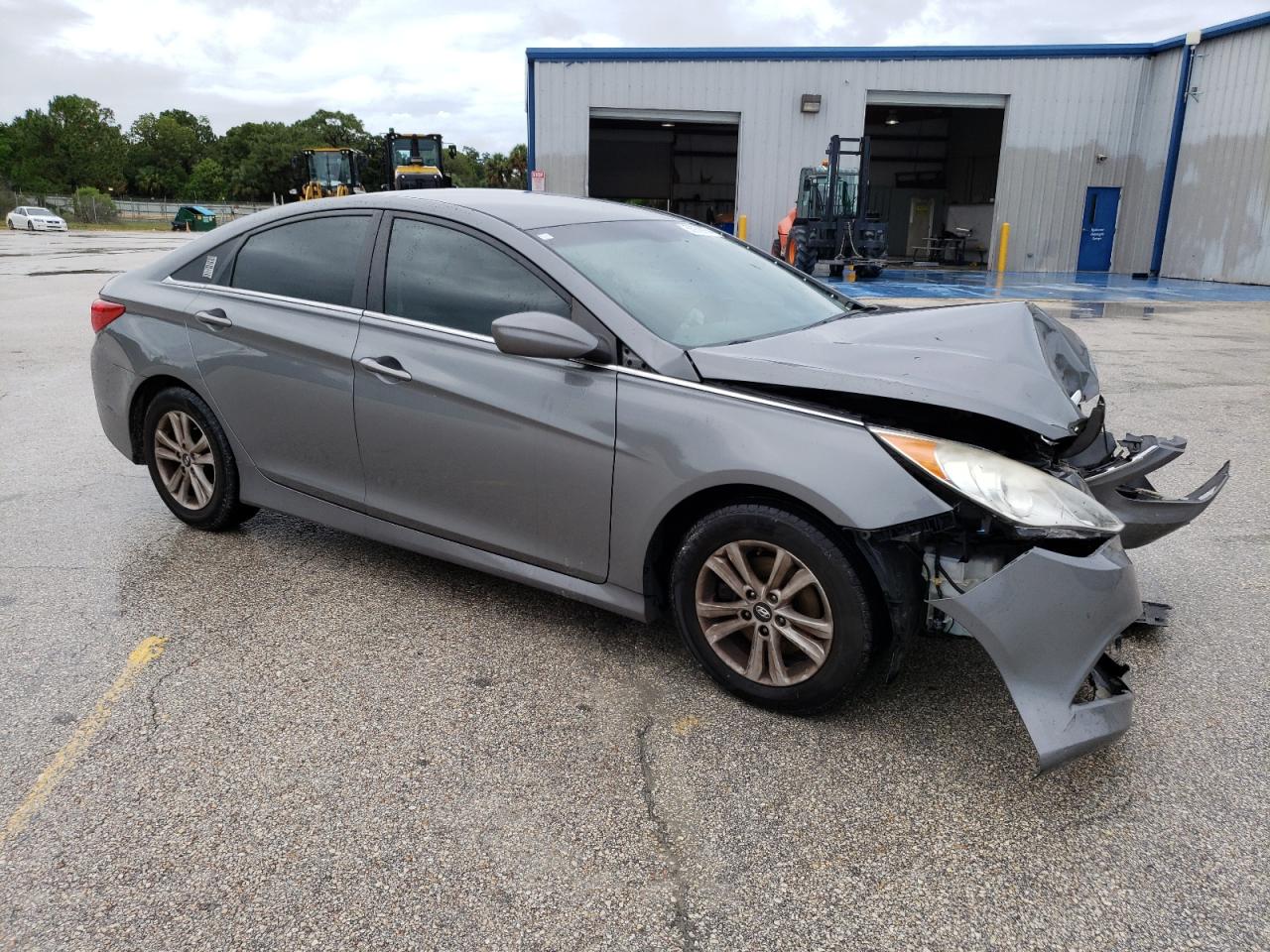 5NPEB4AC5EH865816 2014 Hyundai Sonata Gls