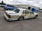 LINCOLN TOWN CAR E photo