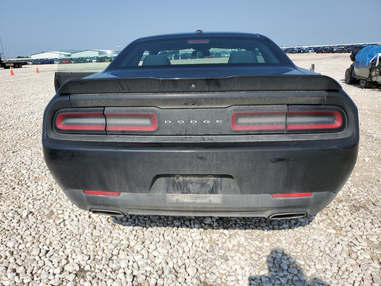 2C3CDZAG1JH317983 2018 Dodge Challenger Sxt