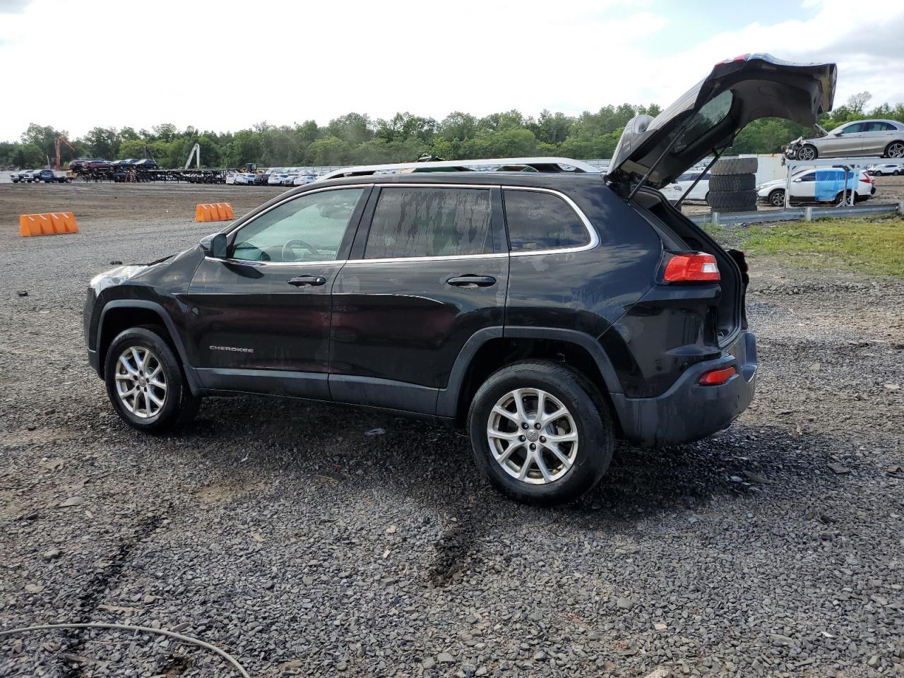 2014 Jeep Cherokee Latitude vin: 1C4PJMCS9EW301970