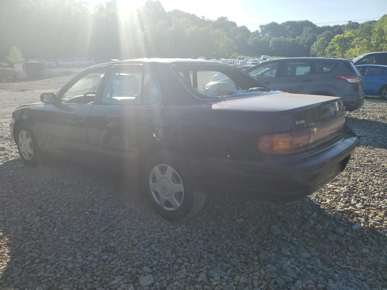 4T1VK12E6NU003141 1992 Toyota Camry Le