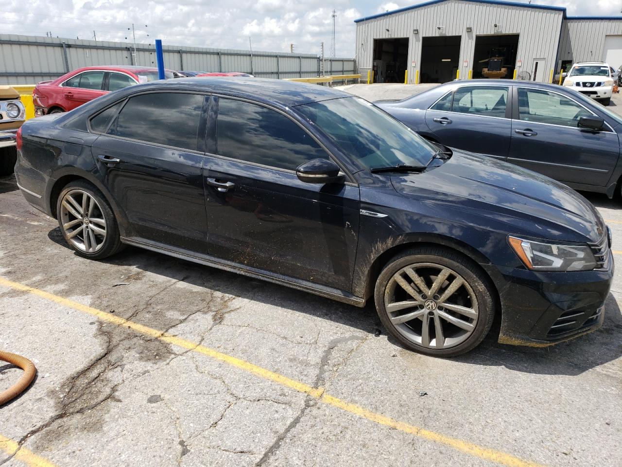 Lot #2699062836 2018 VOLKSWAGEN PASSAT S