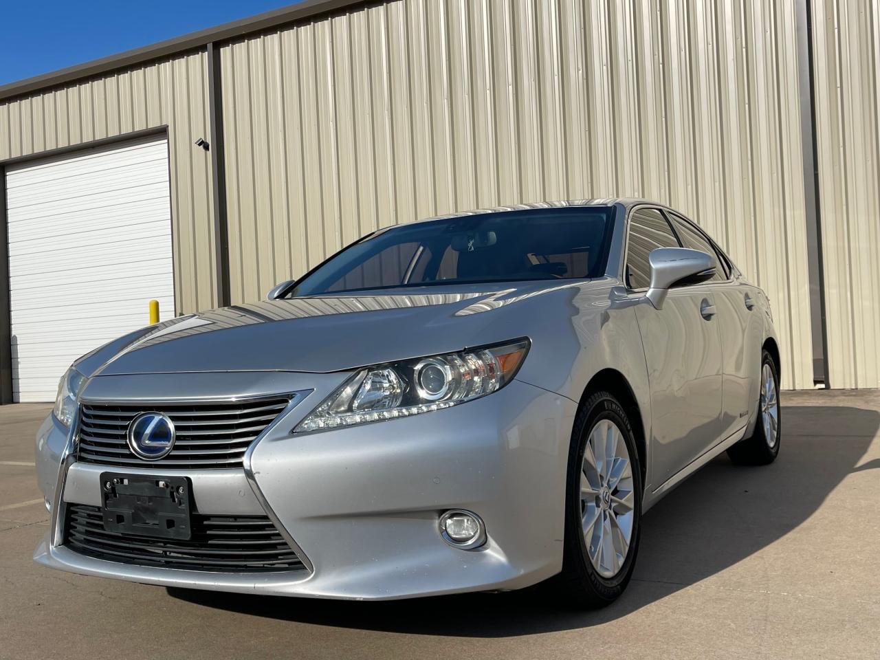 JTHBW1GG8E2040823 2014 Lexus Es 300H