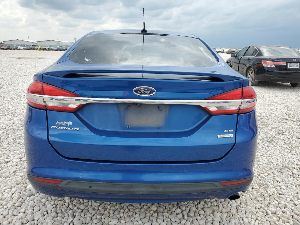 3FA6P0HD3JR224433 2018 Ford Fusion Se