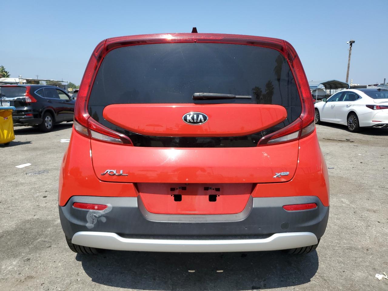 KNDJ23AU8L7064798 2020 Kia Soul Lx