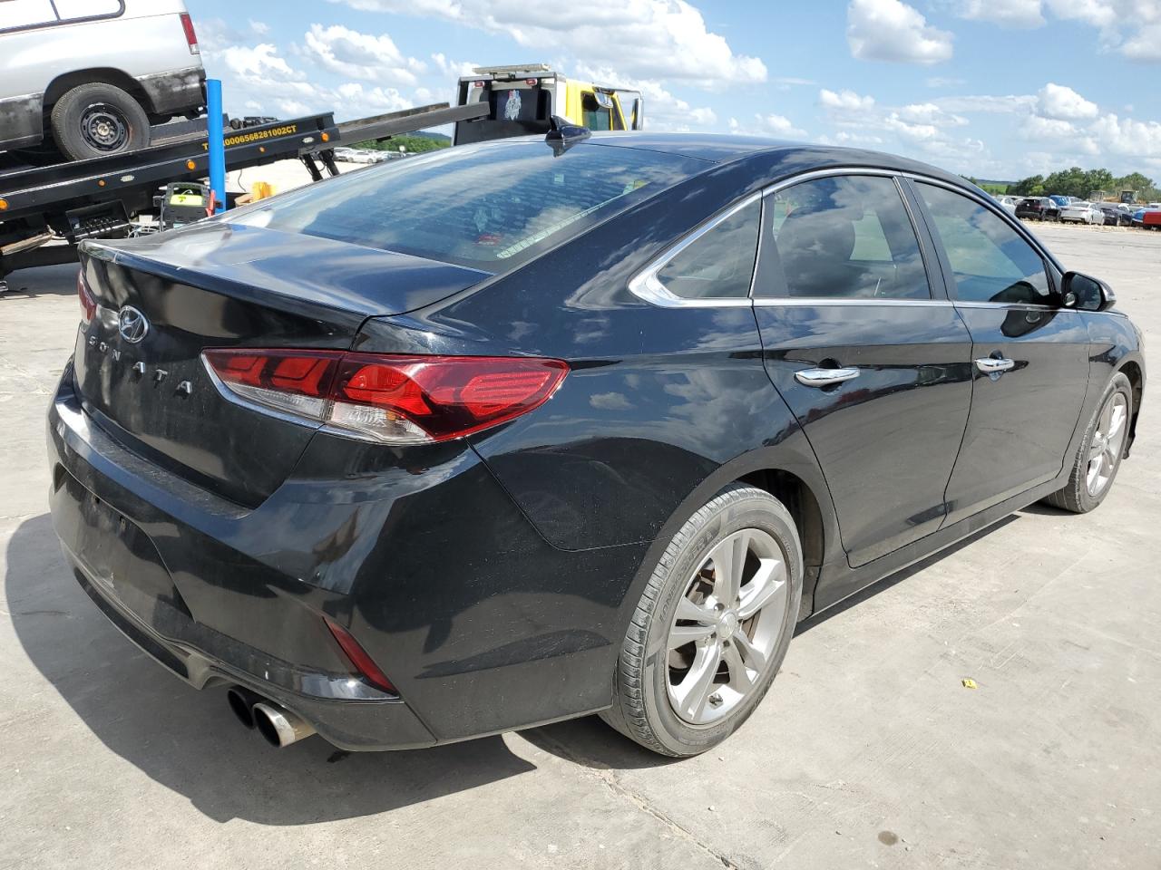 2018 Hyundai Sonata Sport vin: 5NPE34AFXJH642950