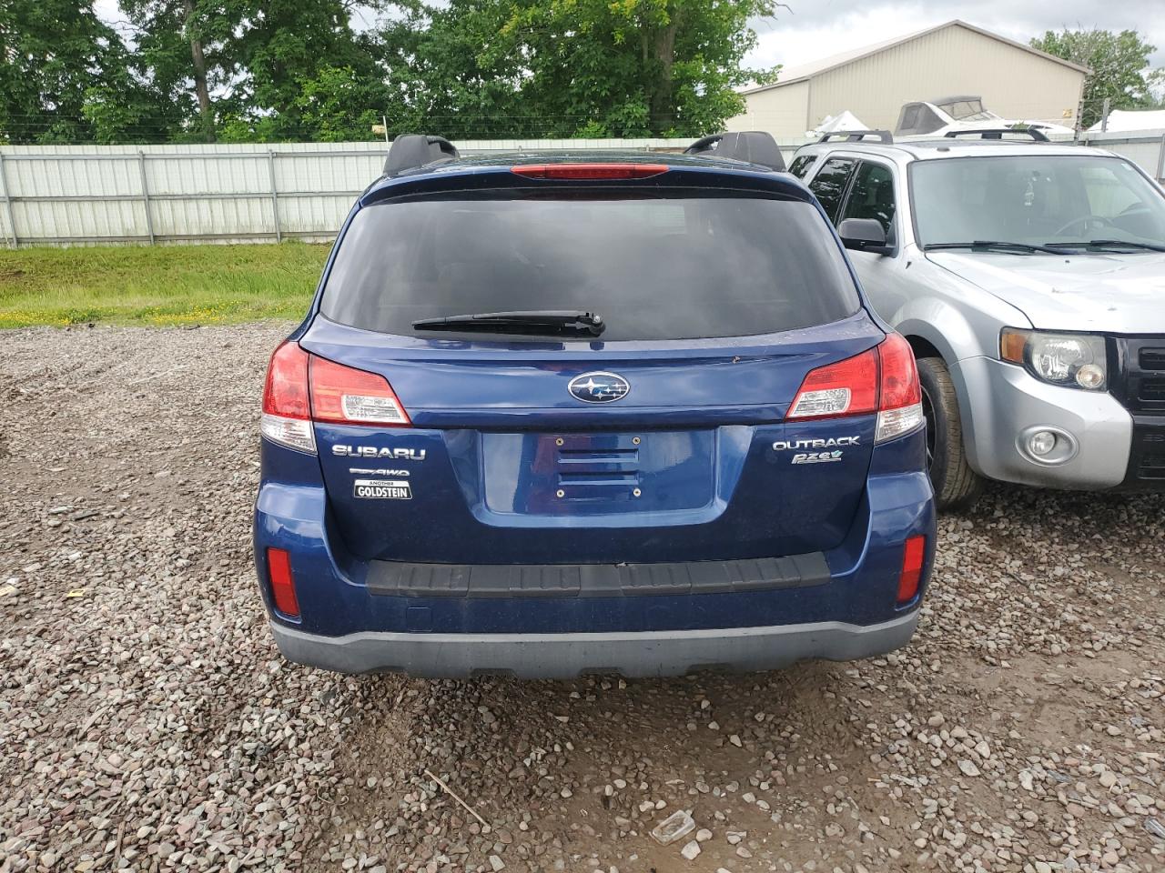 4S4BRBKC2A3372890 2010 Subaru Outback 2.5I Limited