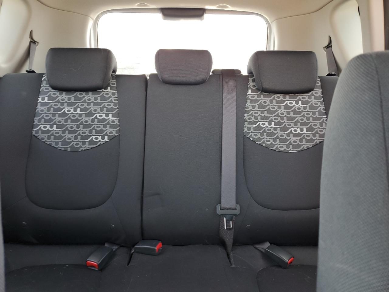 KNDJT2A26A7702968 2010 Kia Soul +