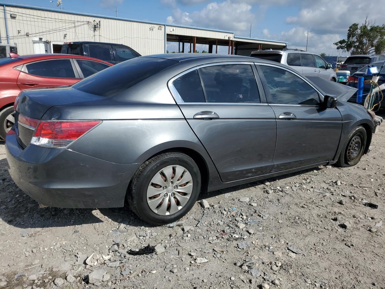 1HGCP2F3XBA085109 2011 Honda Accord Lx