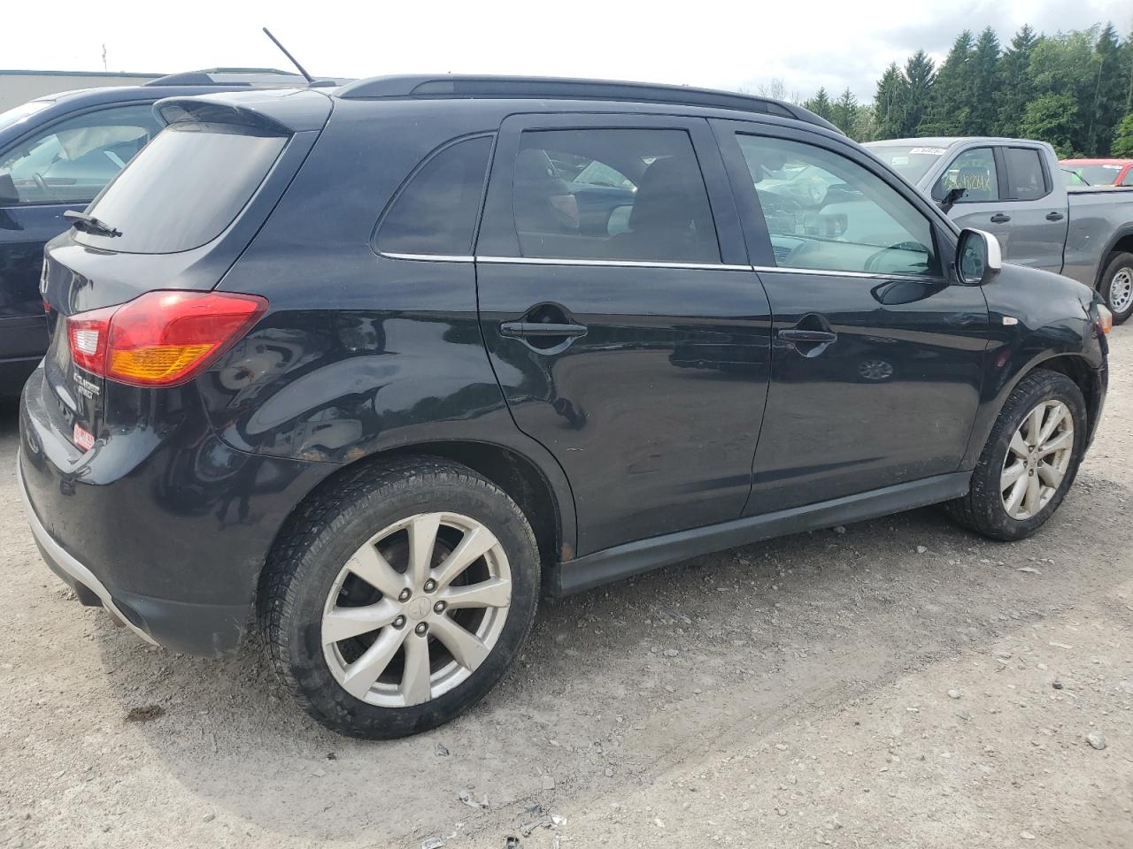 4A4AR4AUXDE014671 2013 Mitsubishi Outlander Sport Se