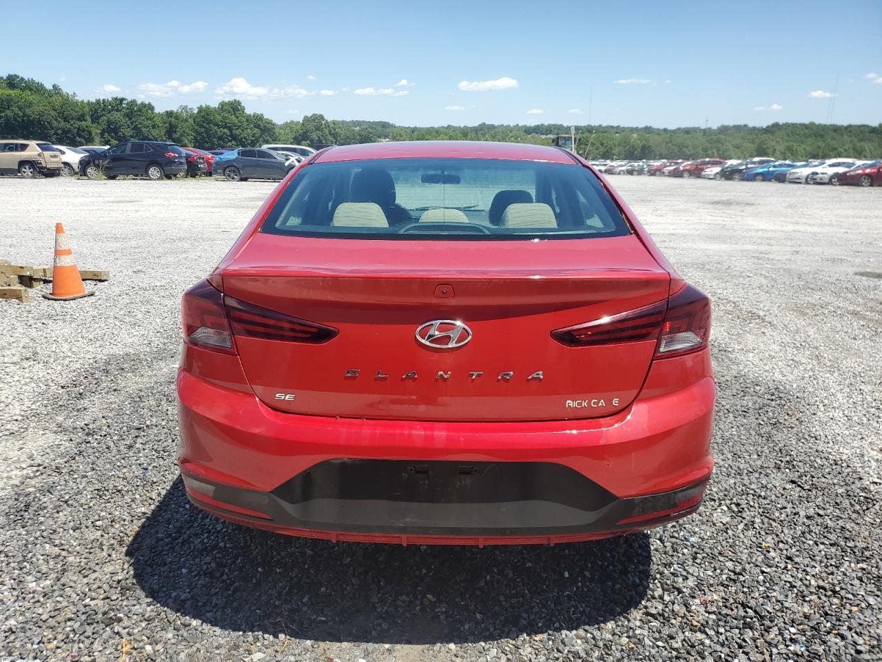 5NPD74LF8KH435875 2019 Hyundai Elantra Se