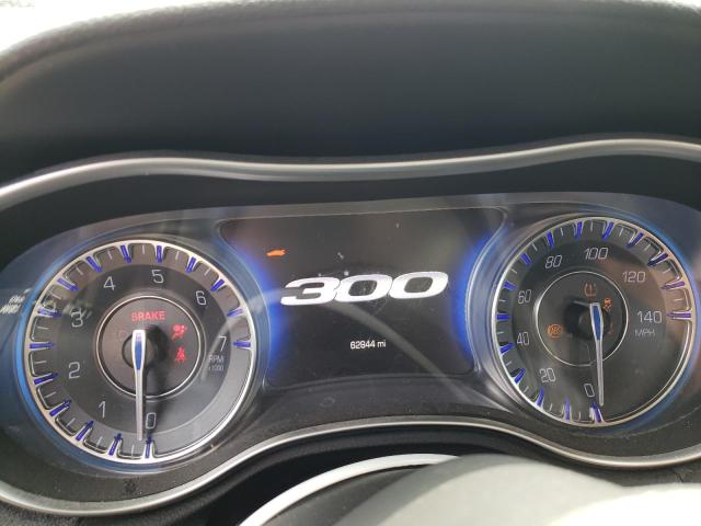 2015 Chrysler 300 Limited VIN: 2C3CCARGXFH736687 Lot: 58677134