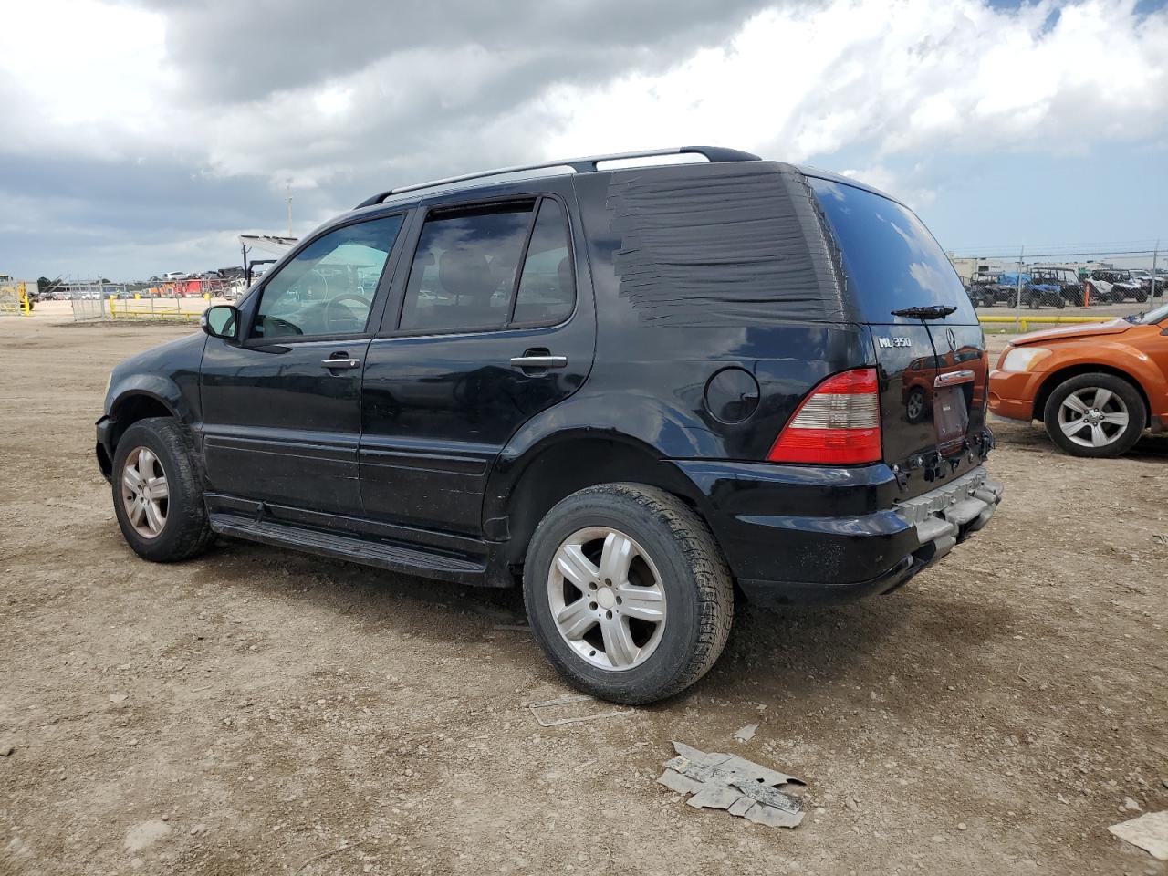 4JGAB57E15A525949 2005 Mercedes-Benz Ml 350